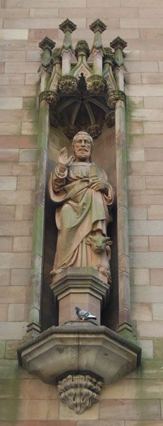 Statue