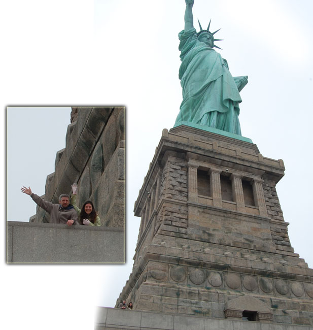 Mom and Dad and the Statue of Liberty